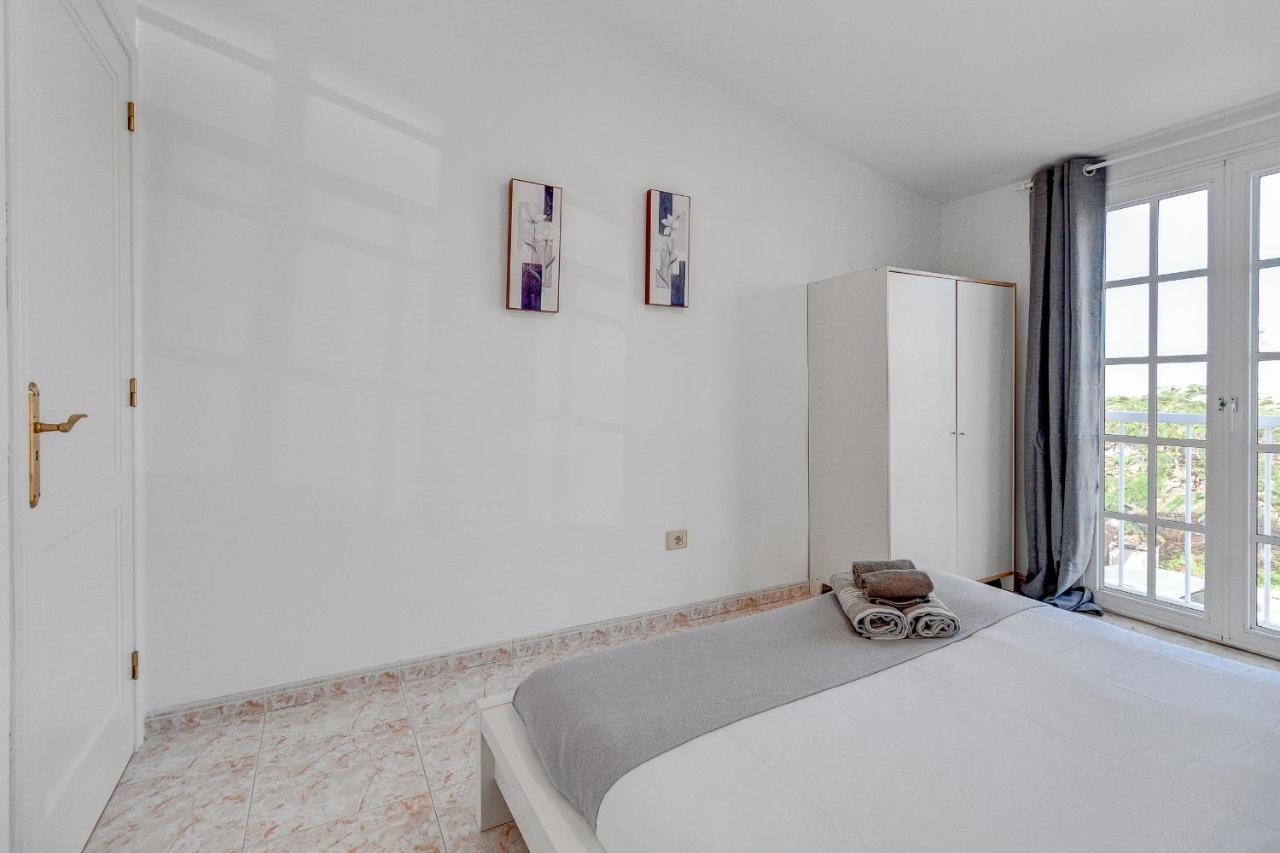 Bonita Casa Nina Con Jacuzzi By Paramount Holidays Playa de San Juan  Luaran gambar