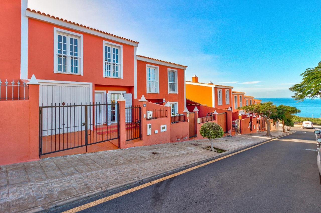 Bonita Casa Nina Con Jacuzzi By Paramount Holidays Playa de San Juan  Luaran gambar